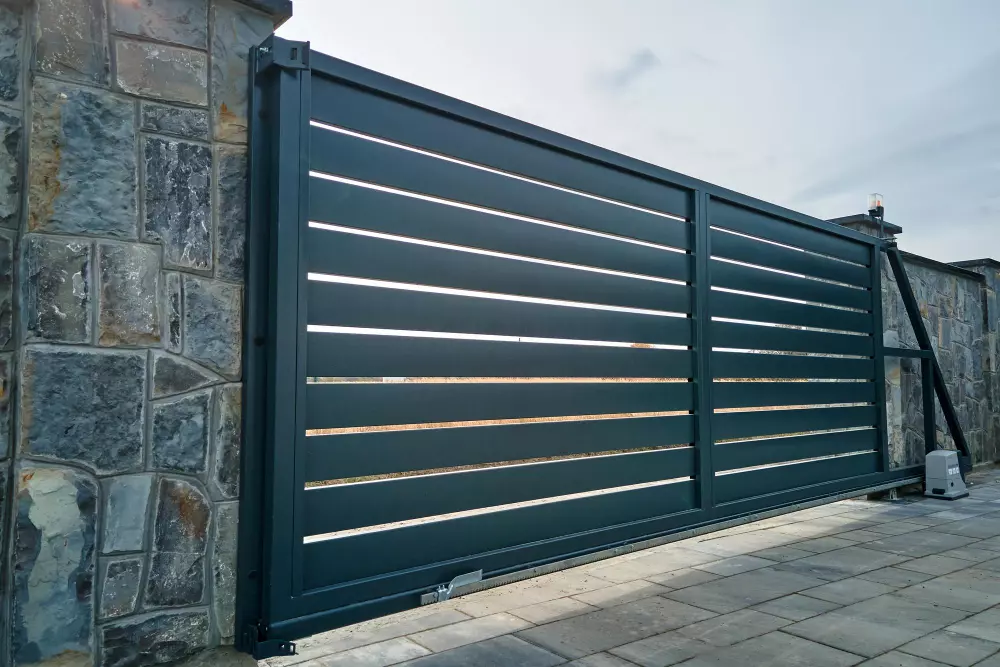 Instalación de puertas automáticas en Toluca y Metepec — VizIQ
